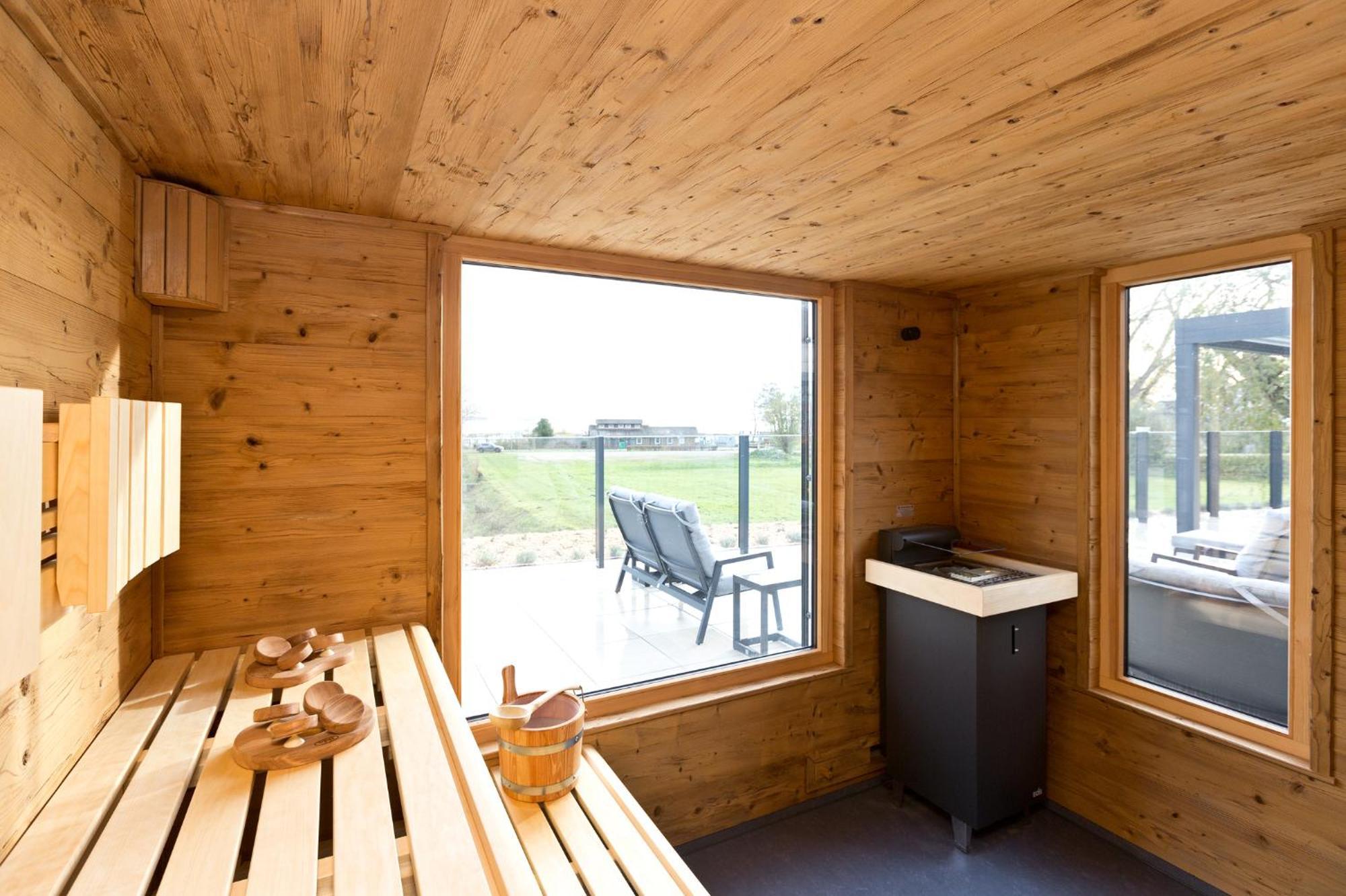 Kells Appartements Klink Exterior foto